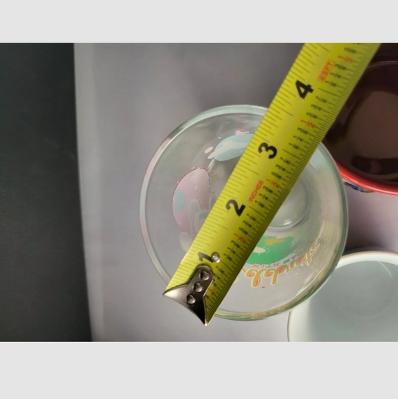 Lot/Bundle of 3 Disney Friends, Mickey, Minnie, Goofy, Donald, Daisy Mug and Cup - Picture 10 of 11